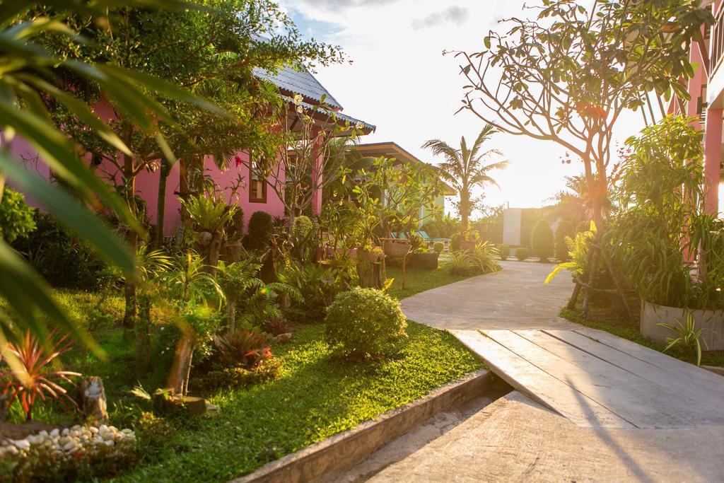 Pinky Bungalow Resort & Villa - Sha Extra Plus Ko Lanta Buitenkant foto