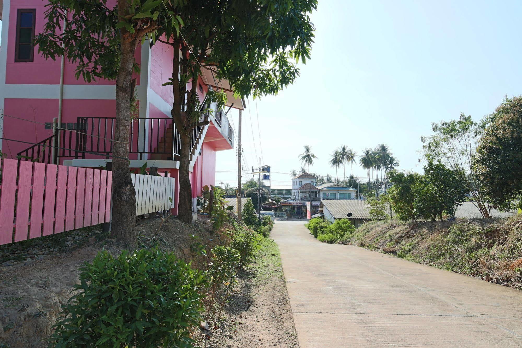 Pinky Bungalow Resort & Villa - Sha Extra Plus Ko Lanta Buitenkant foto